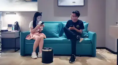 ｜9总全国探花｜清纯妹子TP啪啪，穿上丝袜情趣装后入大力猛操