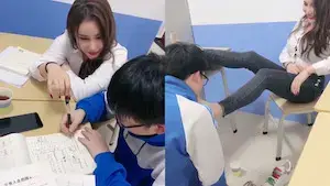 深圳处男门事件大瓜全集 两个骚逼网红脸调戏青春期校服少年，骚逼帮害羞的处男破处
